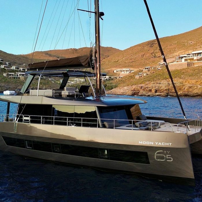 Honeymoon | Moon Yacht 65 photo 18