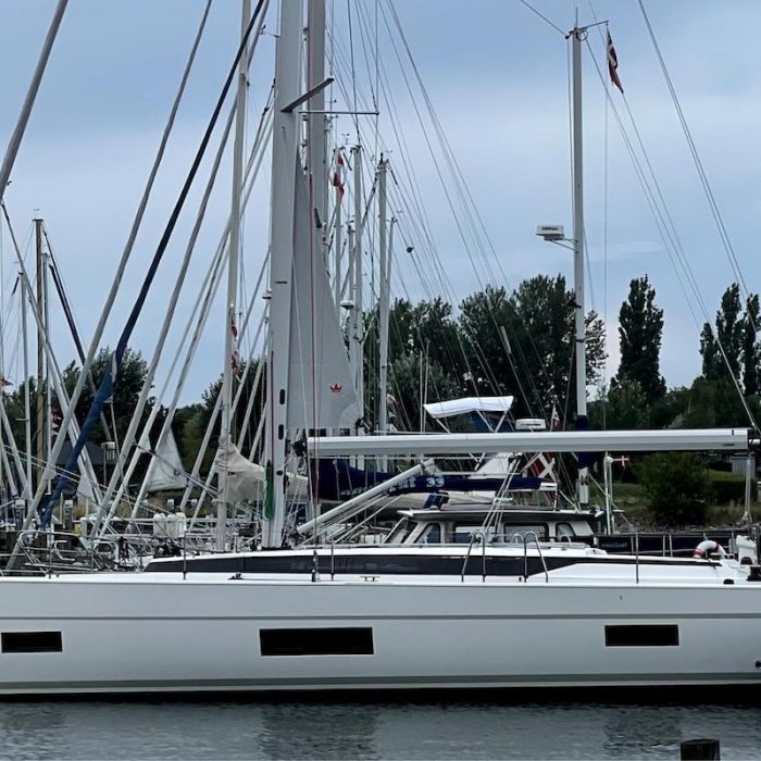 Brunello | Bavaria C45 photo 5
