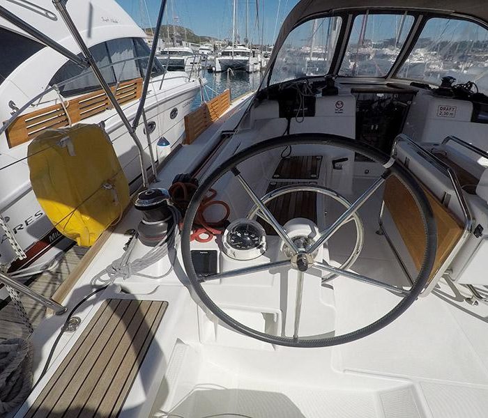 Elissa | Sun Odyssey 449 photo 7
