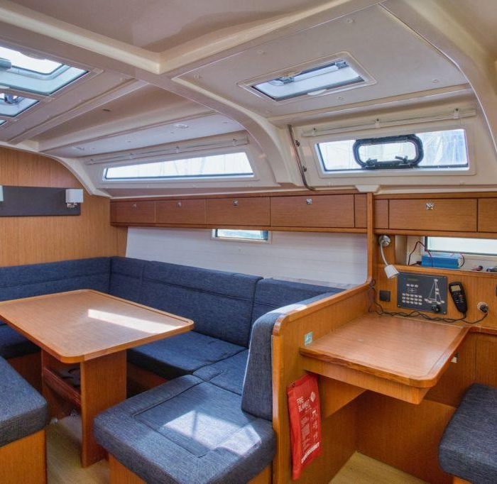 Ariti | Bavaria Cruiser 41 photo 6