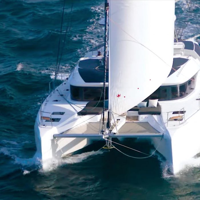 Premium | Lagoon 51 photo 2