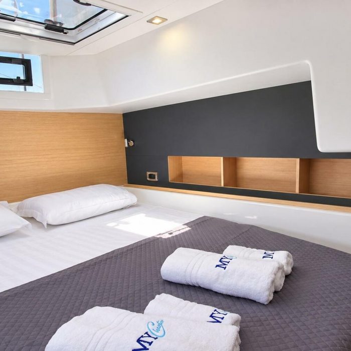 Amelie | Dufour Catamaran 48 photo 29