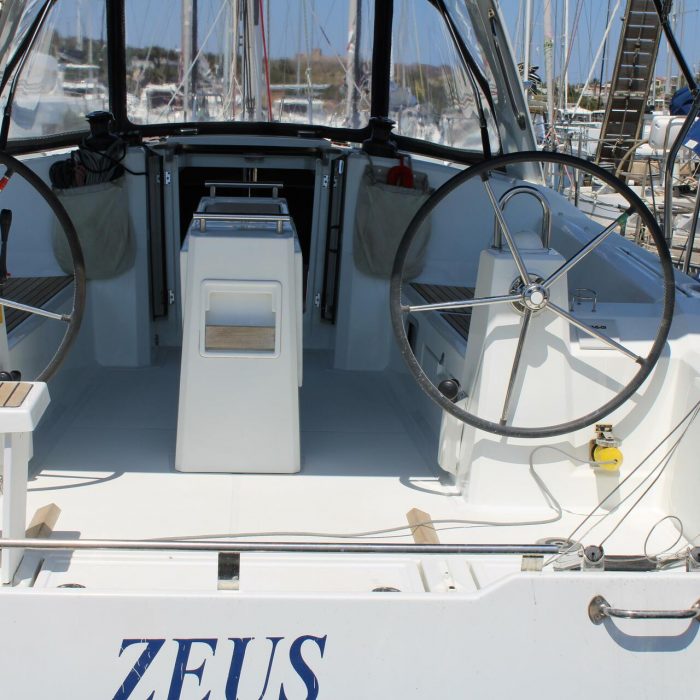 Zeus | Oceanis 38.1 photo 5