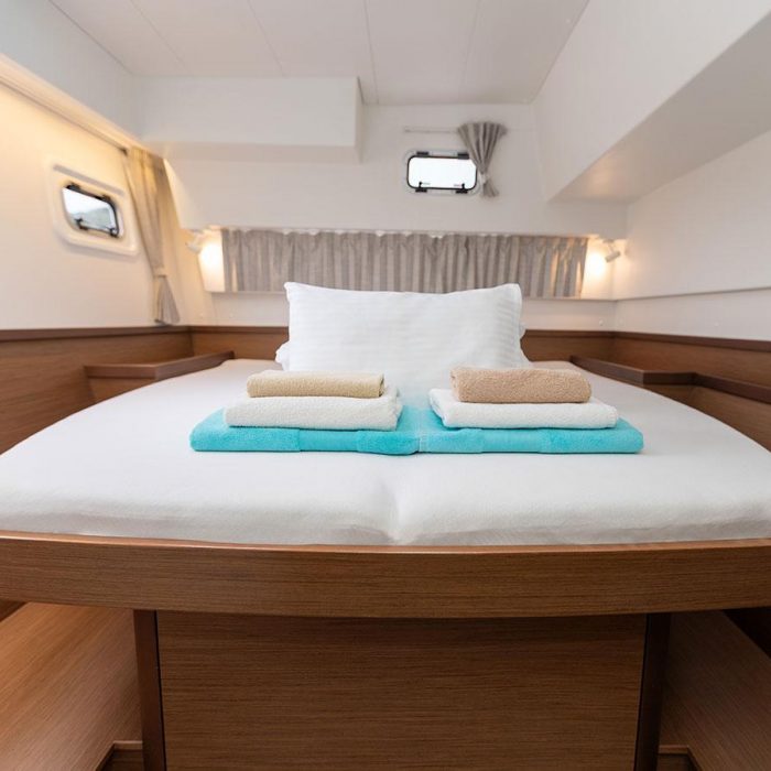 POSEIDON 2021 (air condition, generator) | Lagoon 42 photo 12