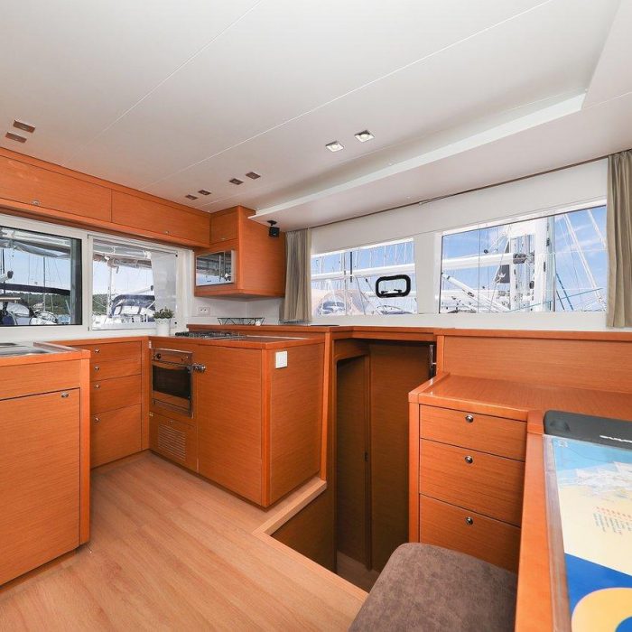 Fortuna | Lagoon 450 photo 14