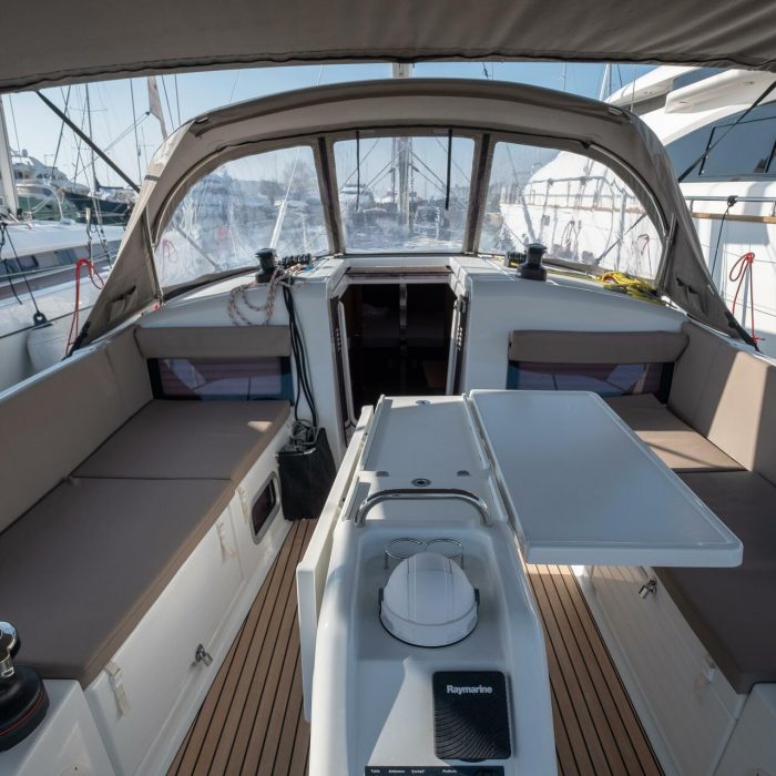 Ioleta | Sun Odyssey 440 photo 6 Ioleta | Sun Odyssey 440 photo 6
