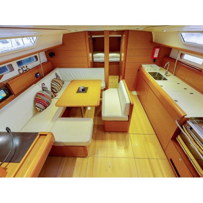 Hadi | Sun Odyssey 469 photo 3