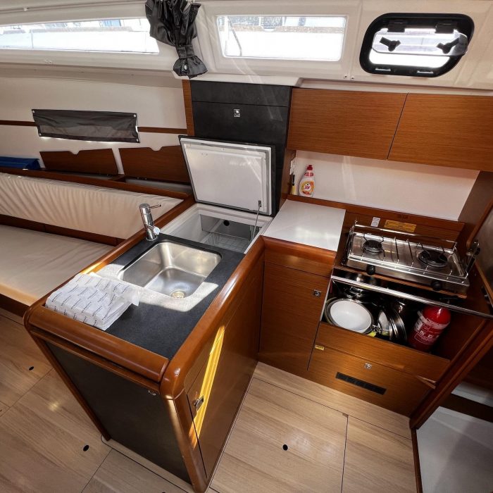 Lydia | Sun Odyssey 349 photo 6