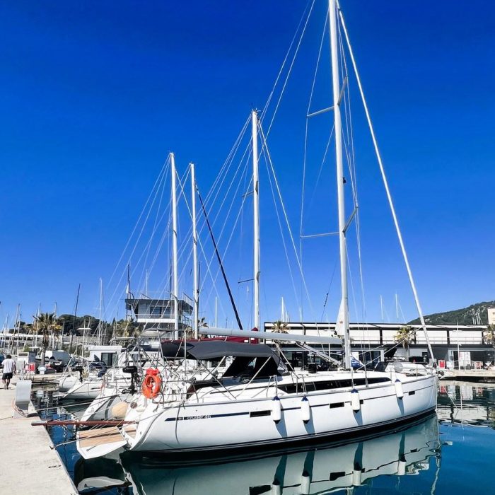 Summer Breeze | Bavaria 46 Cruiser photo 9