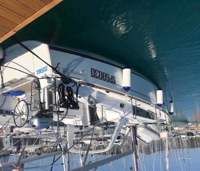 Zosma | Oceanis 38.1 photo 4