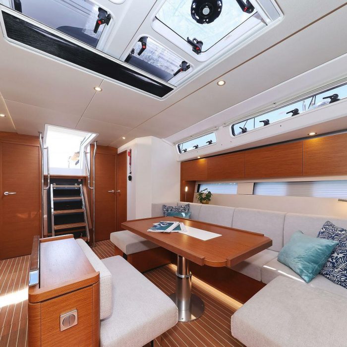 Balena - OW | Hanse 460 photo 12