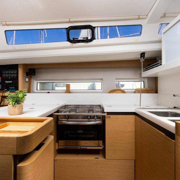 Ikarus | Sun Odyssey 440 photo 6
