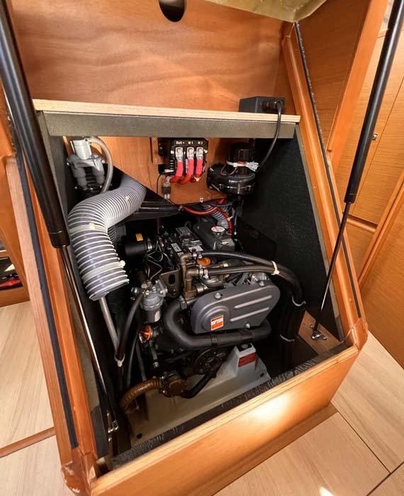 MoElli | Sun Odyssey 389 photo 14