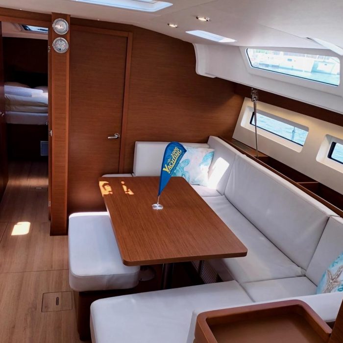 MA CHERIE | Sun Odyssey 490 photo 6