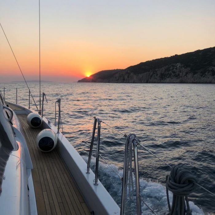 White Bird | Oceanis Yacht 54 photo 11