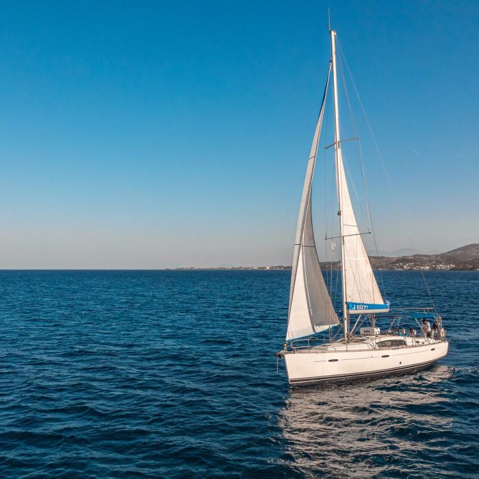 Belamour | Oceanis 43 photo 5