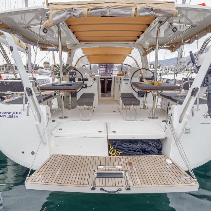 DISCOVERY BLUE | Sun Loft 47 photo 1