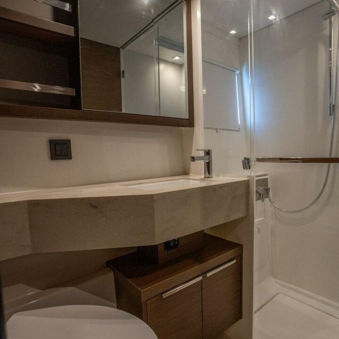 Dream Life | Lagoon 46 photo 17