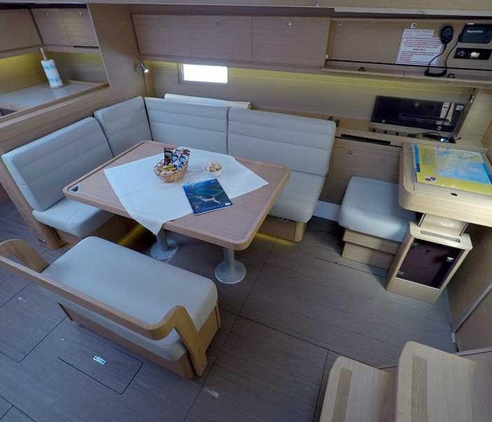 Avalon II | Dufour 460 Grand Large photo 7
