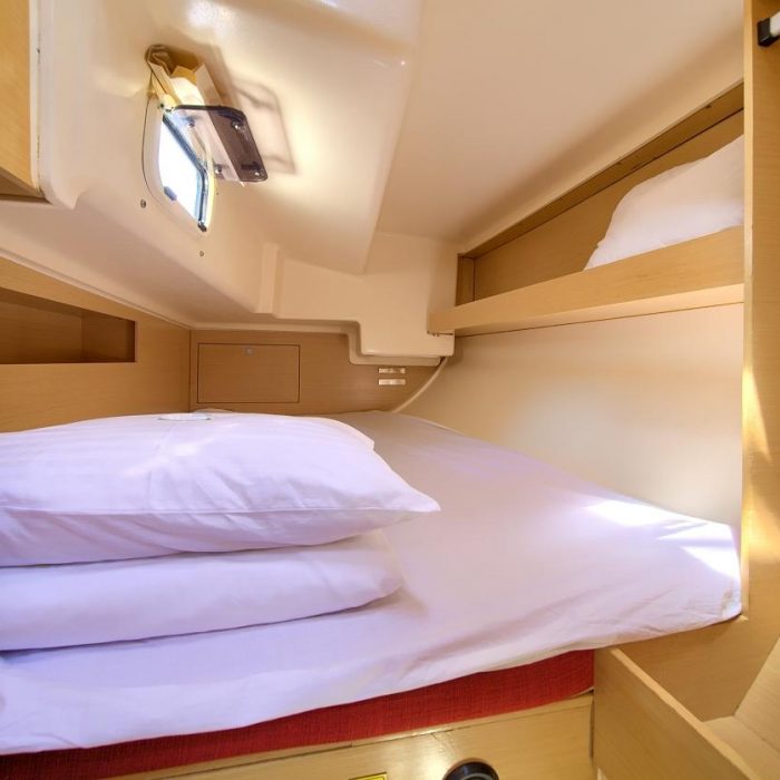 Euphoria | Elan 350 Performance - 3 cab. photo 22