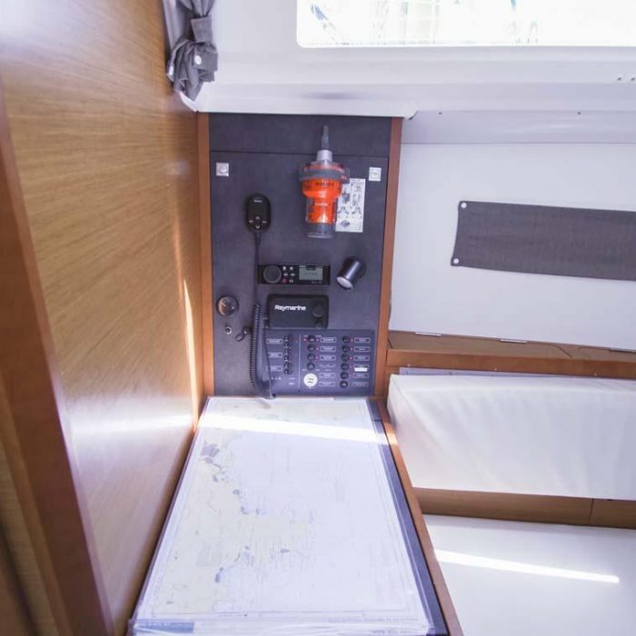 Castor | Sun Odyssey 349 - 3 cab. photo 16