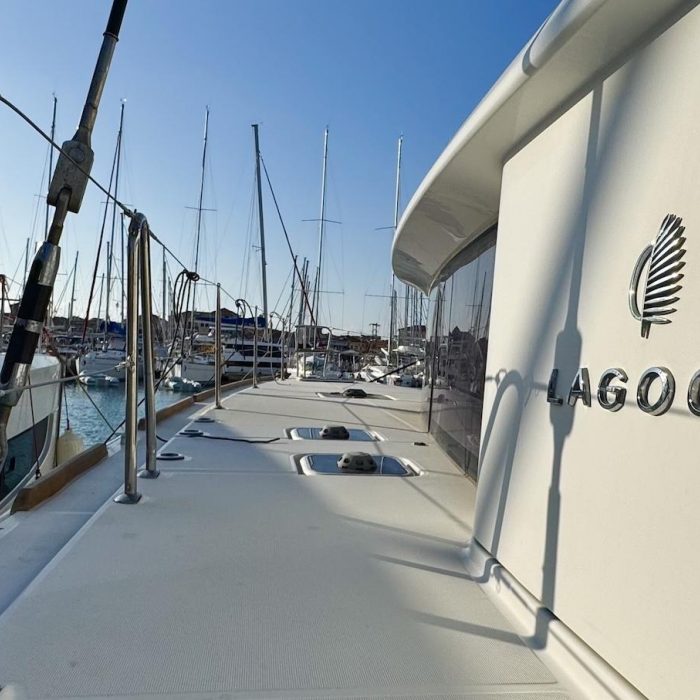EmoSEAon | Lagoon 450 F - 4 + 1 cab. photo 16