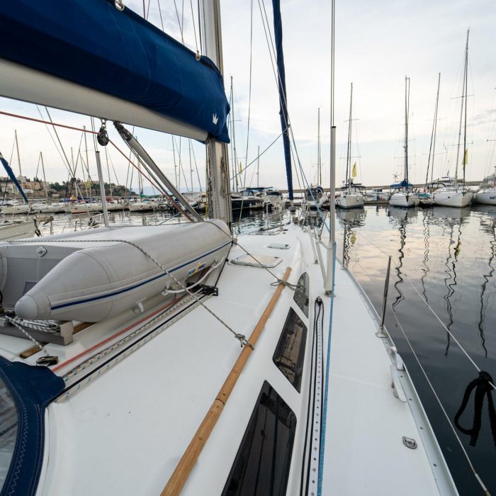 Tatanos | Sun Odyssey 43 photo 6