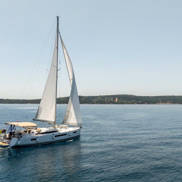 Osejava | Sun Odyssey 490 photo 4