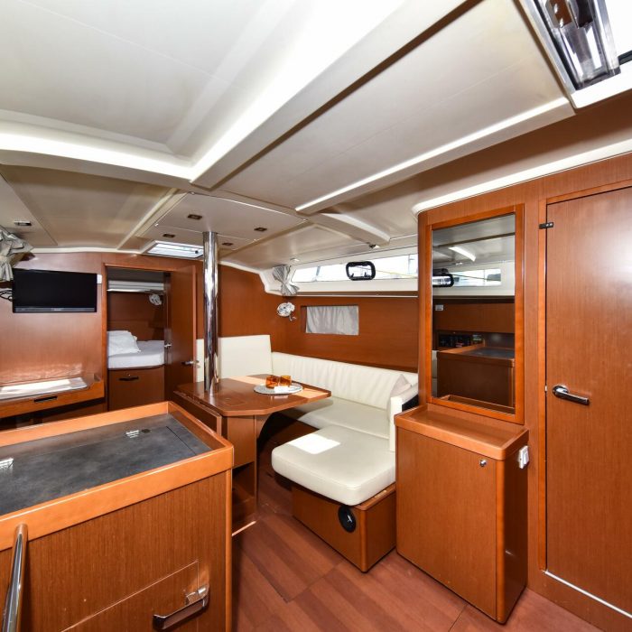 4Play | Oceanis 41.1 photo 33