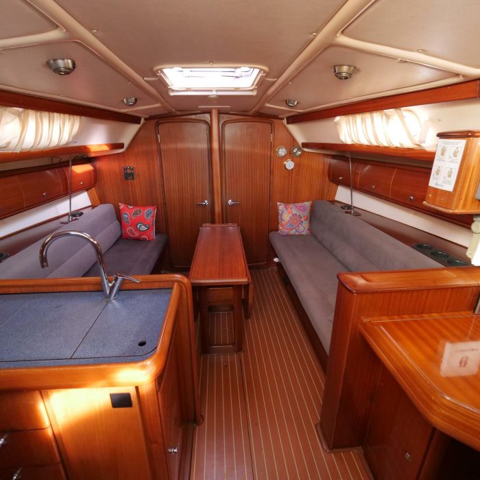 Altair | Bavaria 36 photo 10