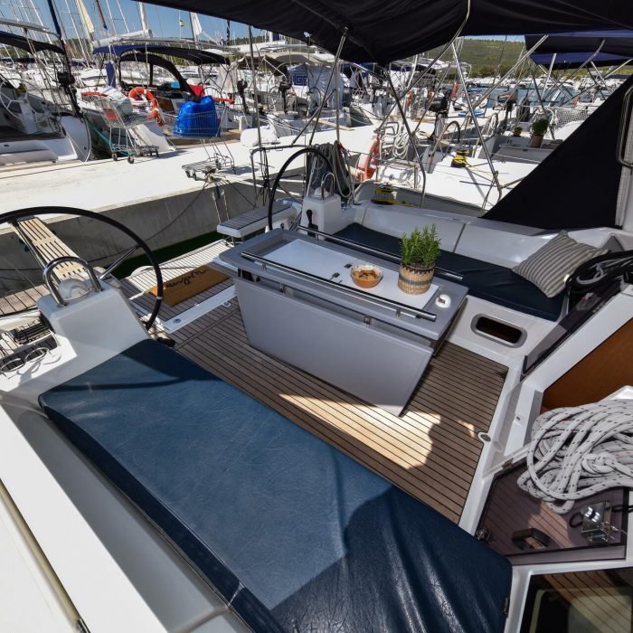4Play | Oceanis 41.1 photo 21