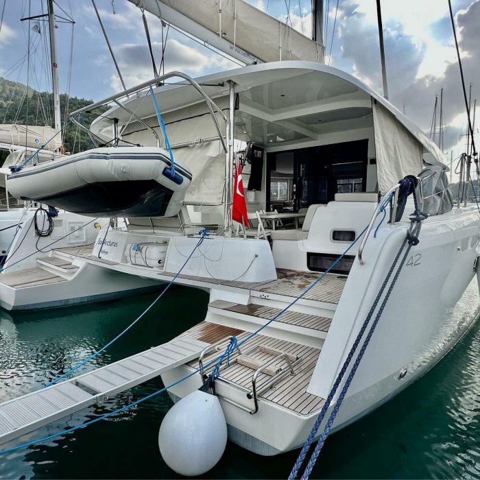 Sail Arcturus | Lagoon 42 photo 3