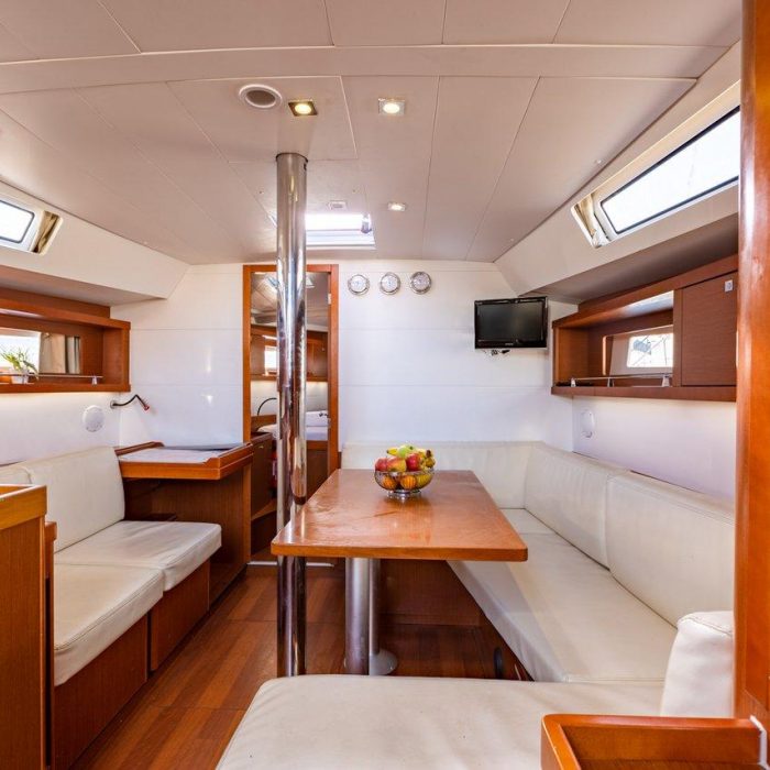 Buddy | Oceanis 41.1 photo 7