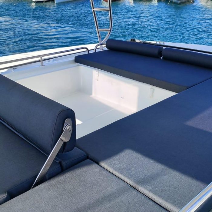 Naf | Lagoon 51 photo 7