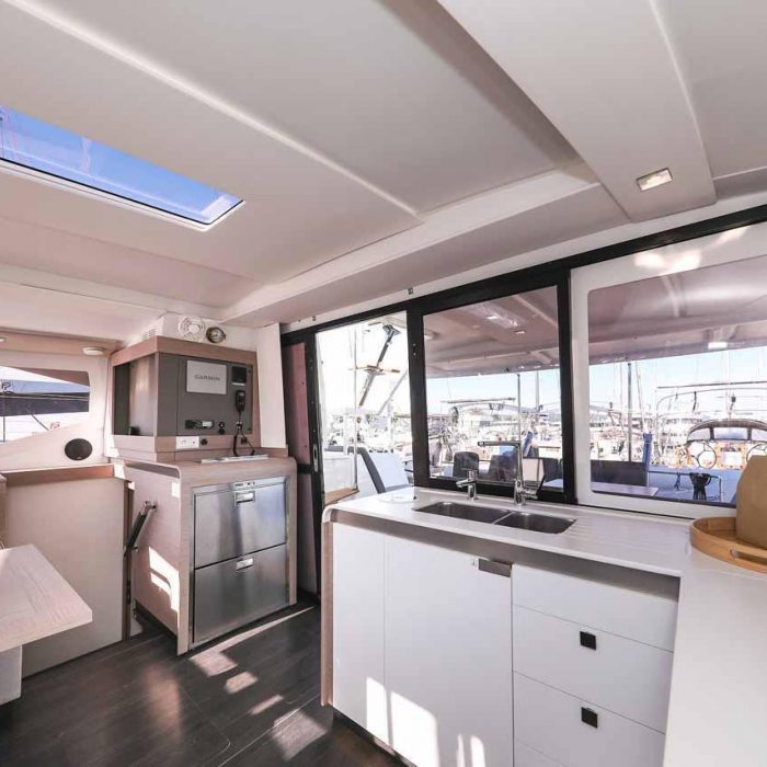 Orion | Fountaine Pajot Isla 40 - 4 + 1 cab. photo 11