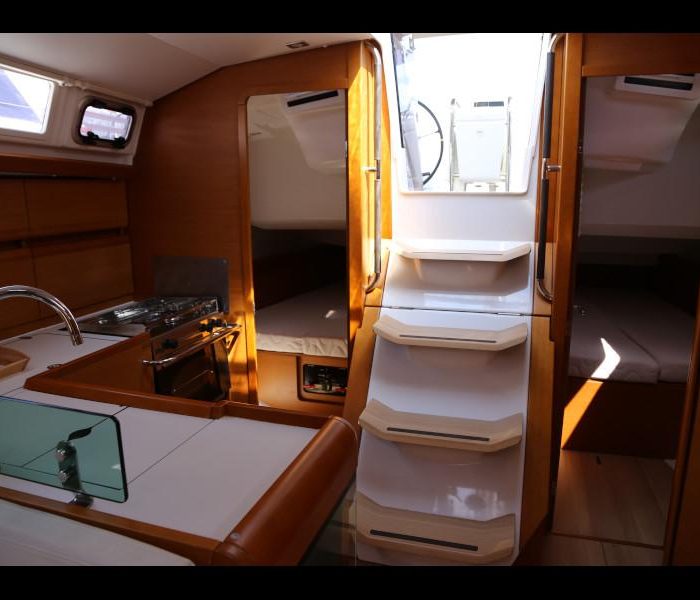 Sicc | Sun Odyssey 419 photo 18