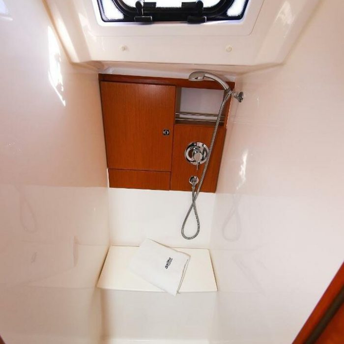 Alexeja | Bavaria Cruiser 46 photo 11