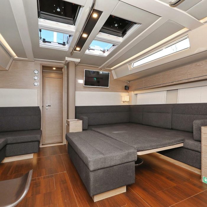 Simply The Best | Hanse 548 photo 18