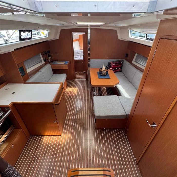 A.HO.I. two | Bavaria C42 photo 11
