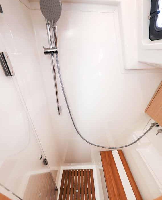 Delizia | Bavaria C46 photo 12
