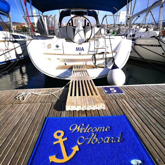 Mia | Sun Odyssey 36i photo 12