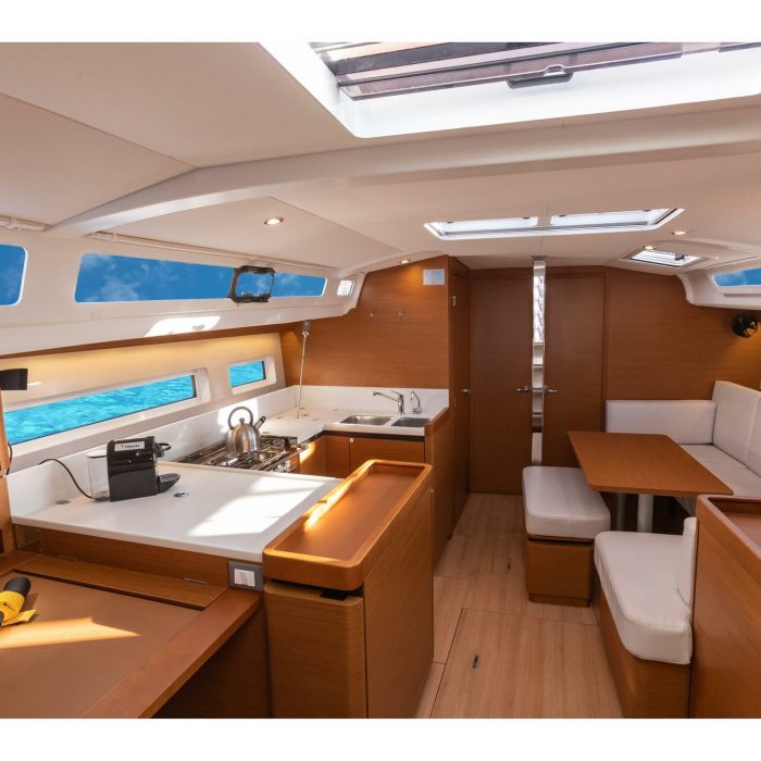 Vittoria - Standard line | Sun Odyssey 440 photo 5