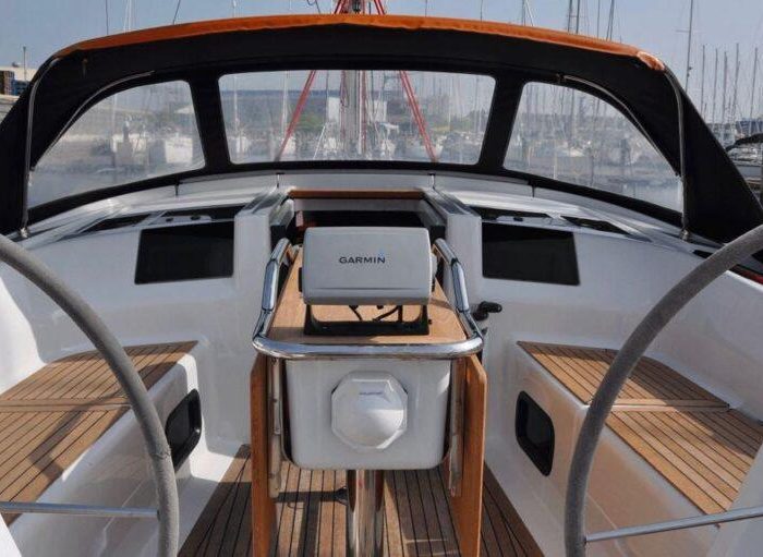 Kon-Tiki | Hanse 385 photo 5