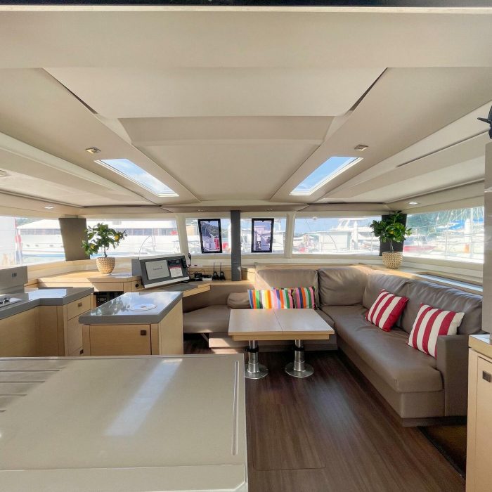 Maravelle | Fountaine Pajot Saona 47 Quintet - 5 + 1 cab. photo 6