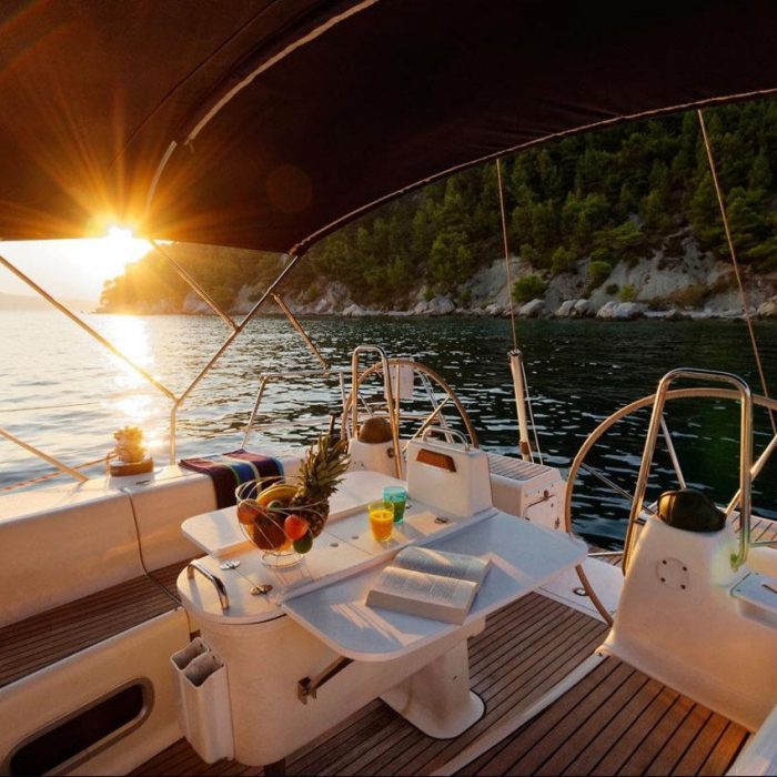 Freedom | Bavaria 44 photo 5