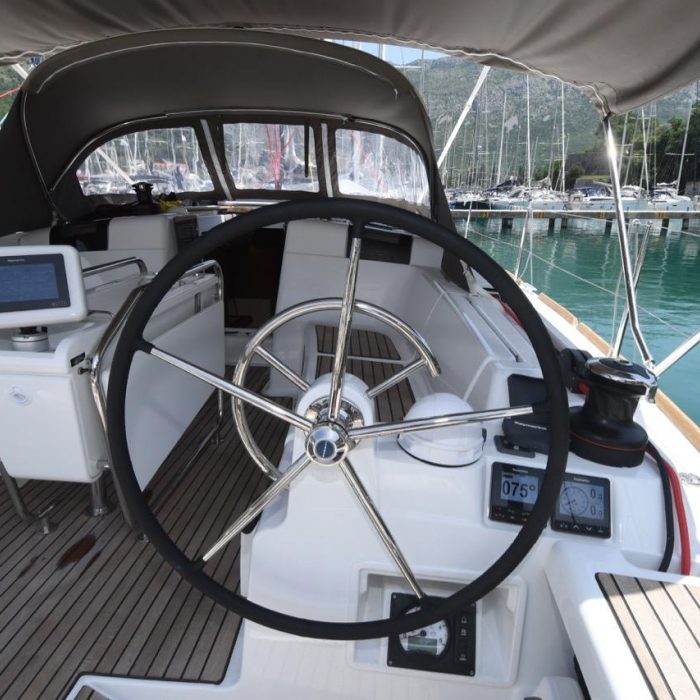 Euros | Sun Odyssey 419 photo 1