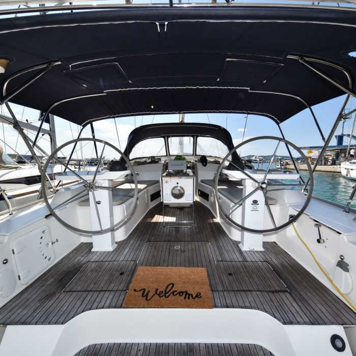 Controvento | Bavaria Cruiser 45 photo 14