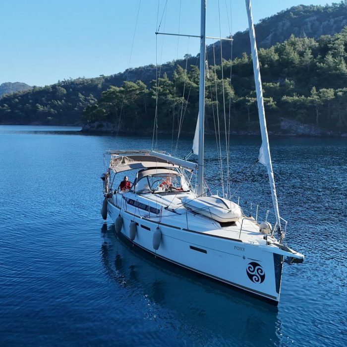 Foxy | Sun Odyssey 419 photo 5