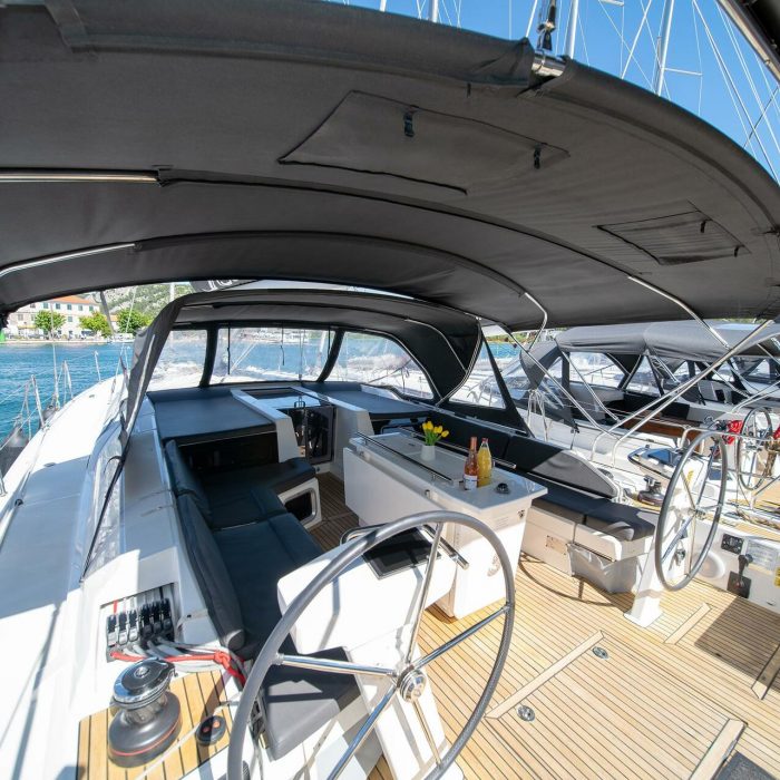 First Heartbeat | Oceanis 51.1 photo 5