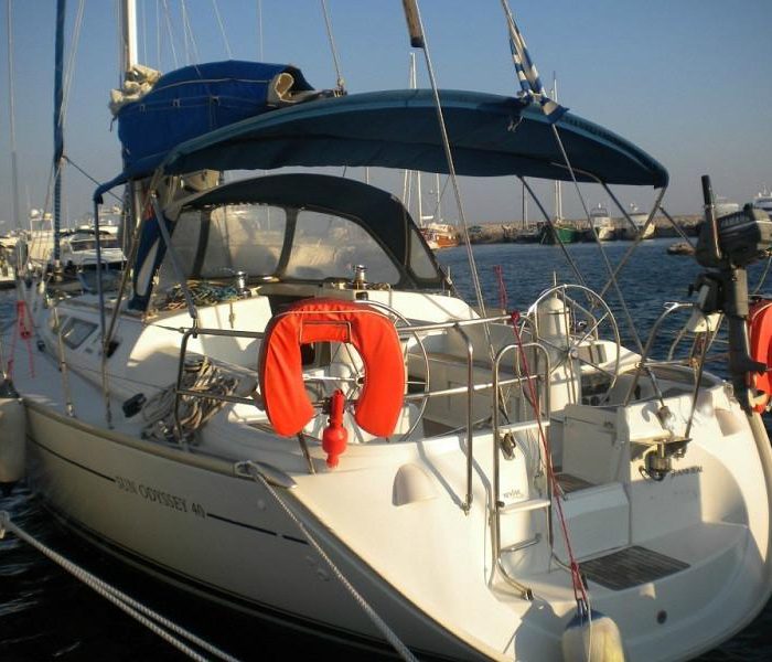 Panic | Sun Odyssey 40 photo 6